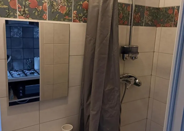 Appartement 12- Chant Des Sirenes - Proche - Cour Privee