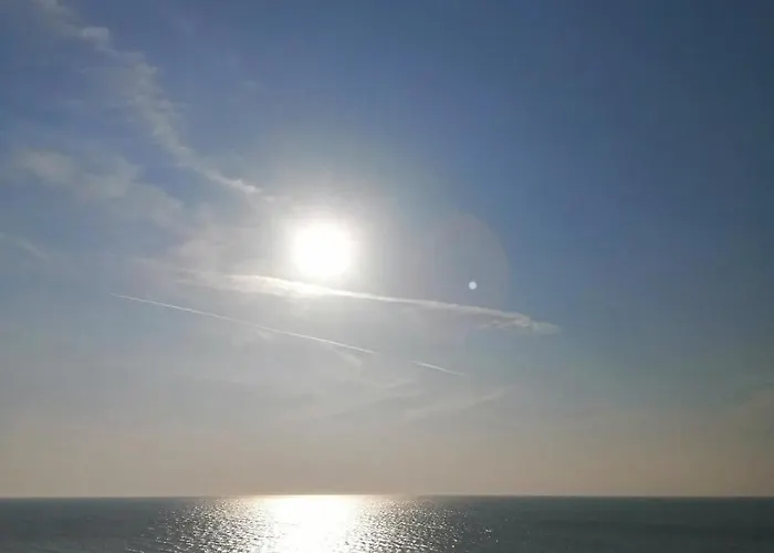 Appartement 12- Chant Des Sirenes - Proche - Cour Privee